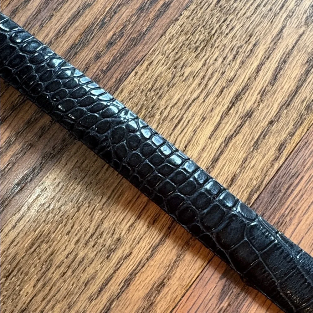 Jones New York sz S black fullgrain croco embossed calfskin belt